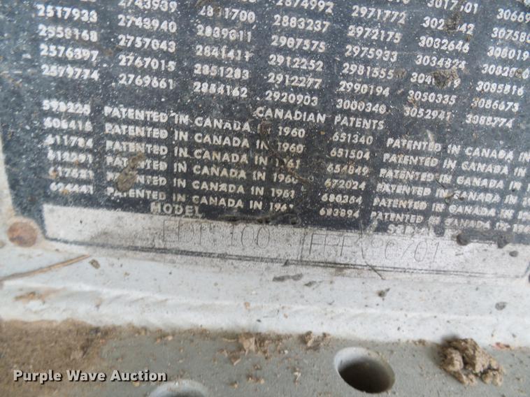 image for item DE5310 1966 Fruehauf  aluminum tank