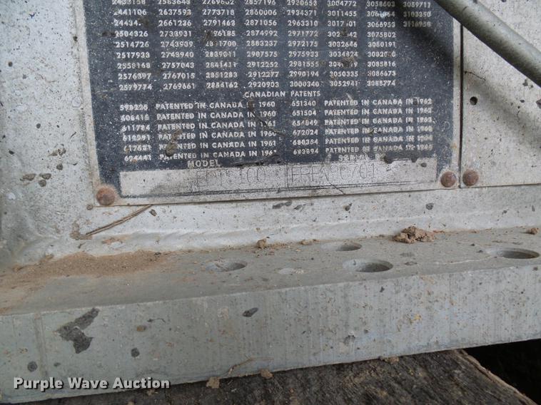 image for item DE5310 1966 Fruehauf  aluminum tank