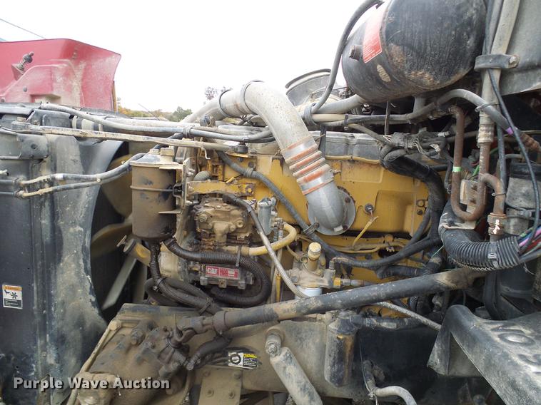 image for item DE5317 2002 Peterbilt 387 semi truck