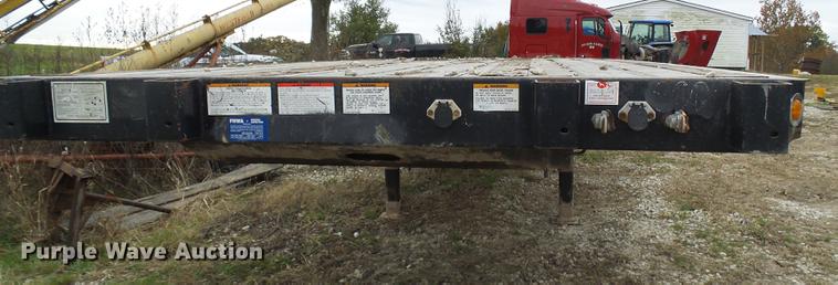 image for item DE5318 2006 Great Dane GPLWSAR248102 flatbed trailer