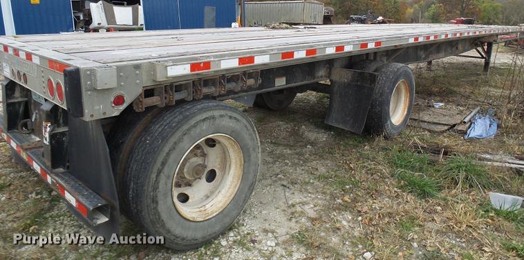 image for item DE5318 2006 Great Dane GPLWSAR248102 flatbed trailer