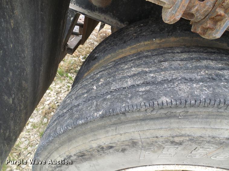 image for item DE5318 2006 Great Dane GPLWSAR248102 flatbed trailer