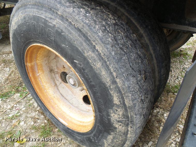 image for item DE5318 2006 Great Dane GPLWSAR248102 flatbed trailer