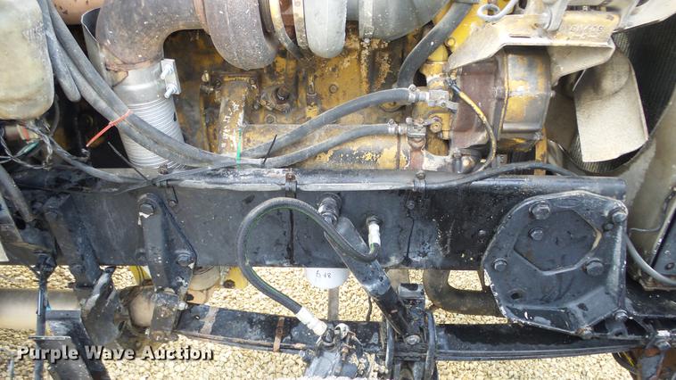 image for item DE7325 1993 Peterbilt 379 semi truck