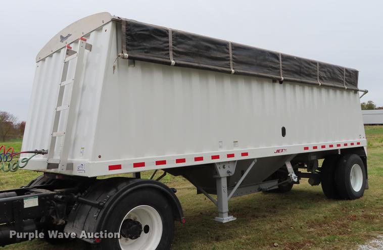 image for item DF1282 2014 Jet single hopper bottom grain trailer