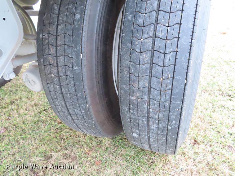 image for item DF1282 2014 Jet single hopper bottom grain trailer