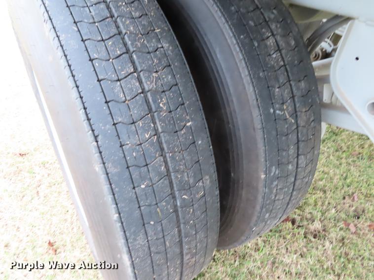 image for item DF1282 2014 Jet single hopper bottom grain trailer