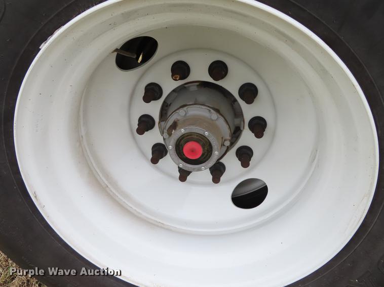 image for item DF1282 2014 Jet single hopper bottom grain trailer