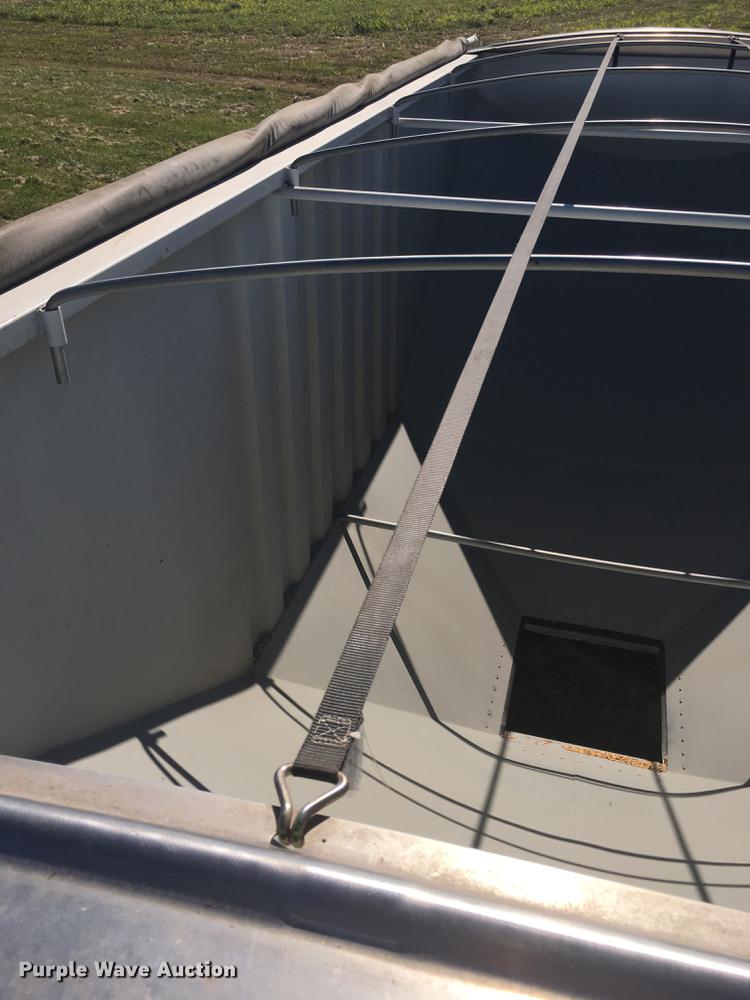 image for item DF1282 2014 Jet single hopper bottom grain trailer