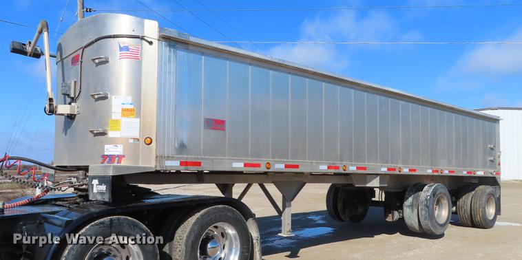 image for item DF1286 2017 Travis Vertex end dump trailer