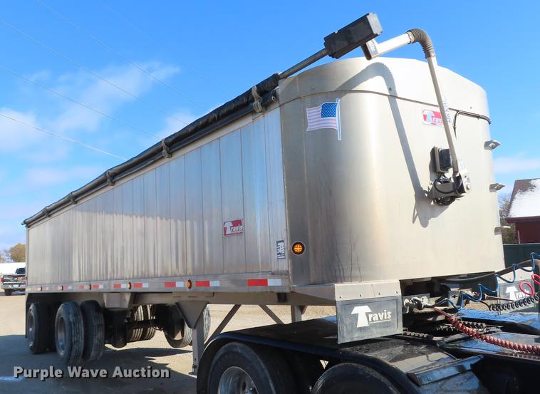 image for item DF1286 2017 Travis Vertex end dump trailer