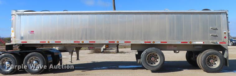 image for item DF1286 2017 Travis Vertex end dump trailer