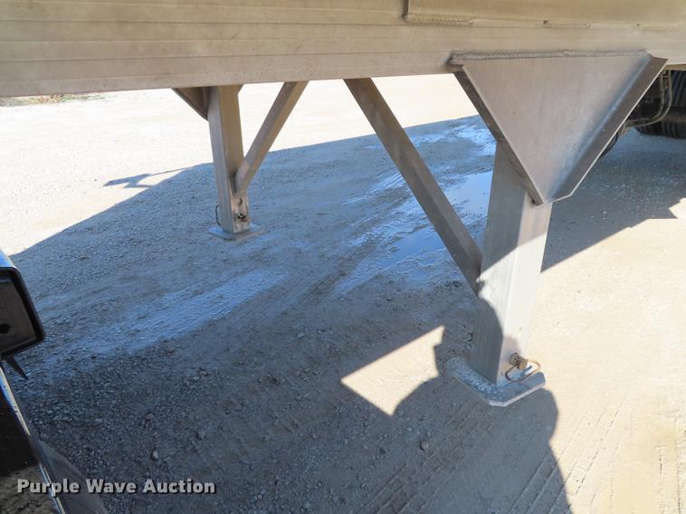 image for item DF1286 2017 Travis Vertex end dump trailer