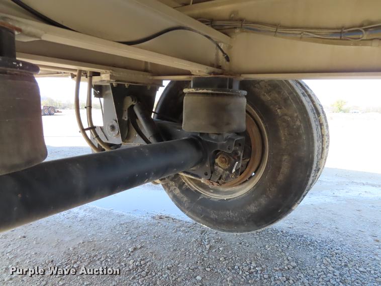 image for item DF1286 2017 Travis Vertex end dump trailer