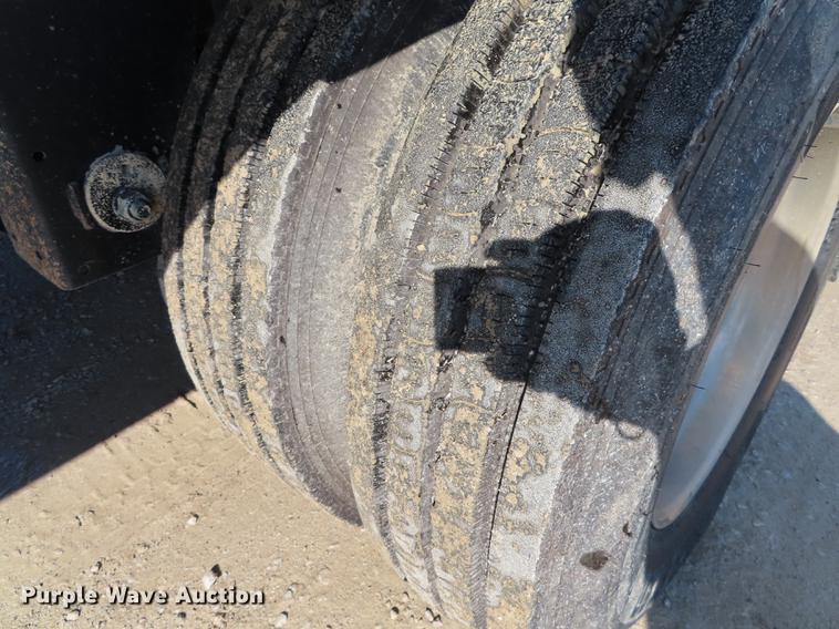 image for item DF1286 2017 Travis Vertex end dump trailer