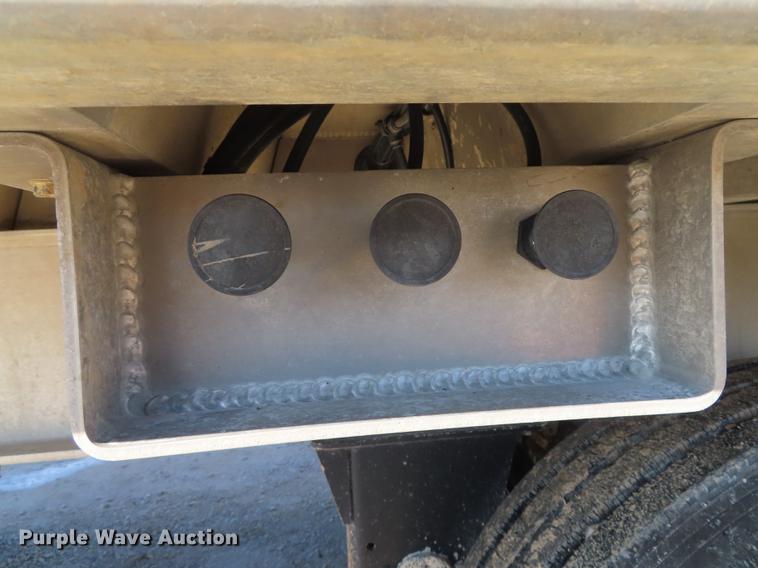image for item DF1286 2017 Travis Vertex end dump trailer