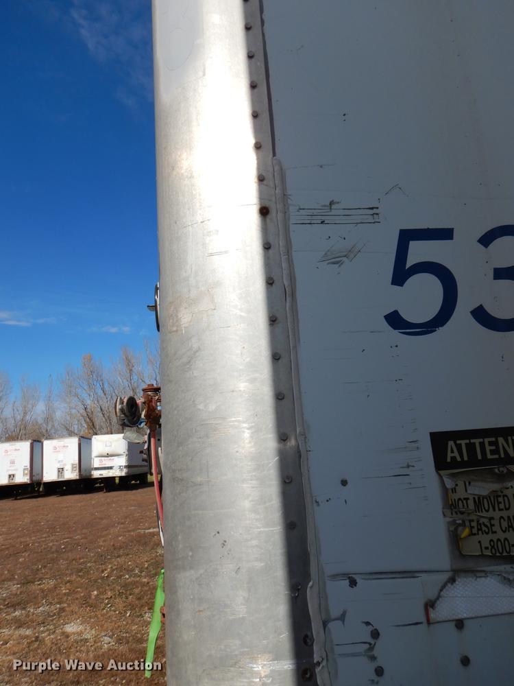 image for item DF1952 2000 Wabash dry van trailer