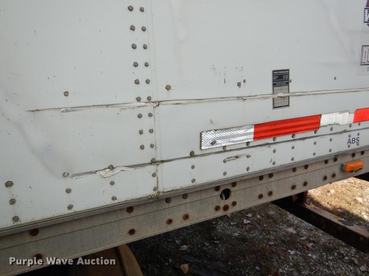 image for item DF1952 2000 Wabash dry van trailer