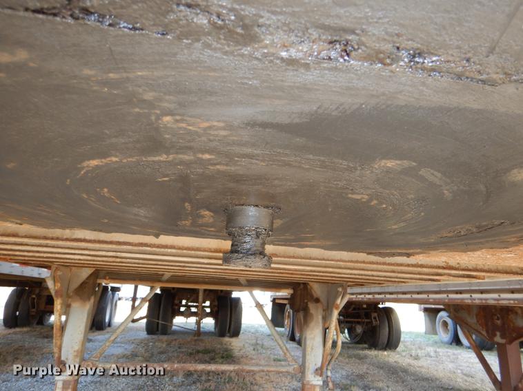 image for item DF1974 1978 Strick dry van trailer