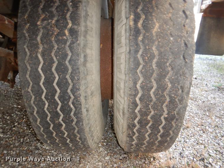 image for item DF1974 1978 Strick dry van trailer