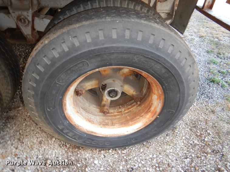 image for item DF1974 1978 Strick dry van trailer