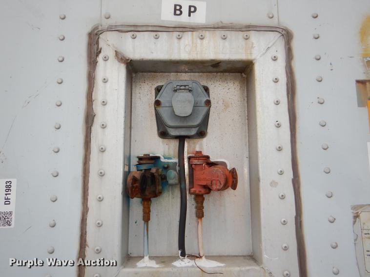 image for item DF1983 1992 Wabash SA-102CW dry van trailer