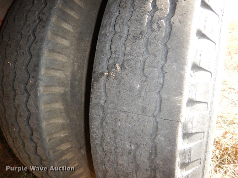 image for item DF1983 1992 Wabash SA-102CW dry van trailer