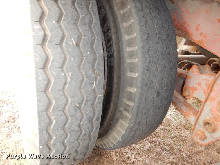 image for item DF1983 1992 Wabash SA-102CW dry van trailer