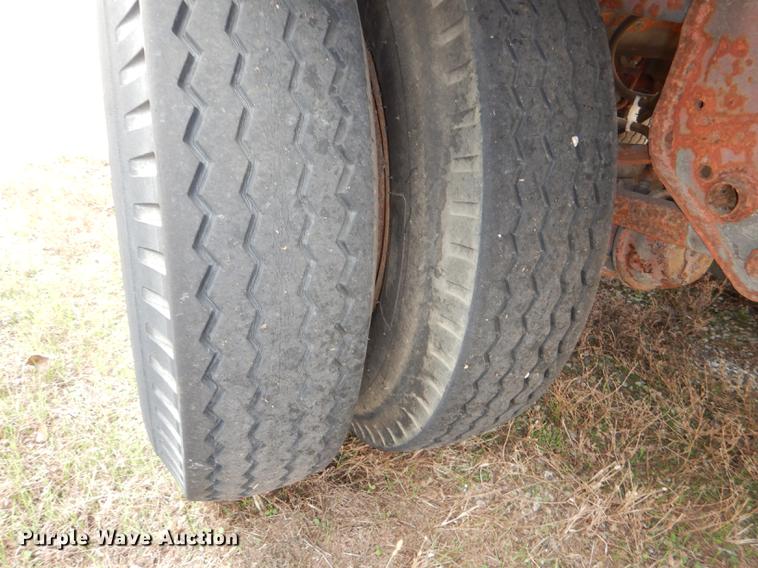 image for item DF1983 1992 Wabash SA-102CW dry van trailer