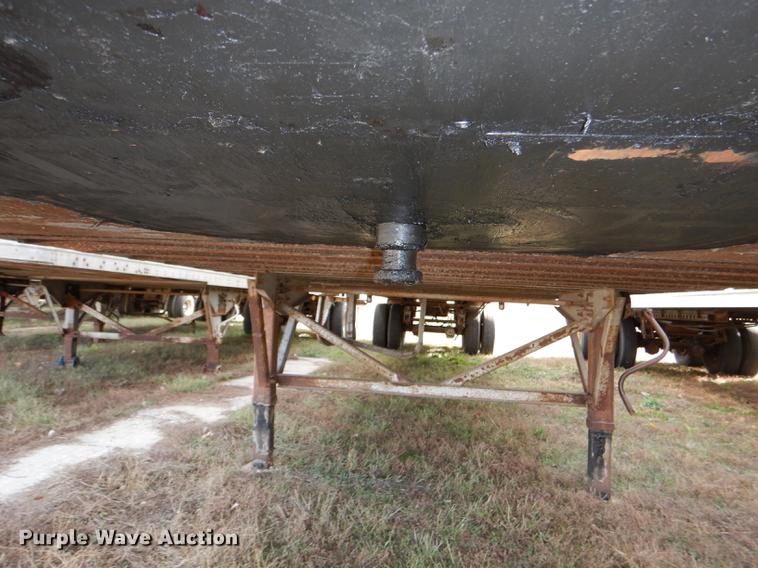 image for item DF1991 1986 Wabash FRD-102 dry van trailer