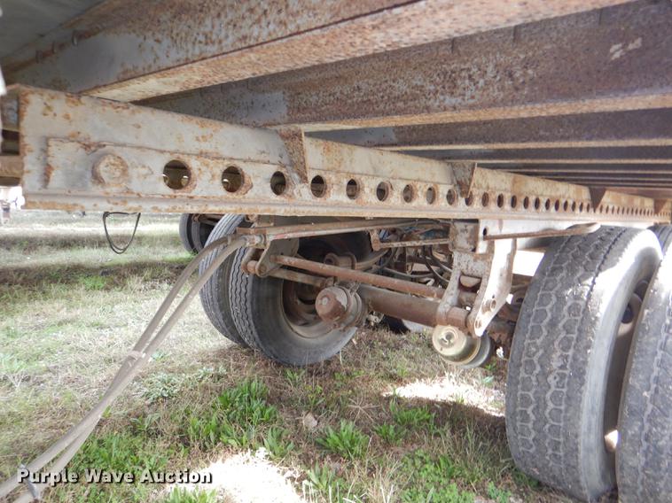 image for item DF1991 1986 Wabash FRD-102 dry van trailer
