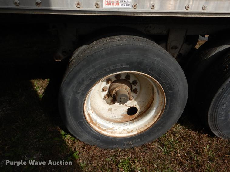 image for item DF1991 1986 Wabash FRD-102 dry van trailer