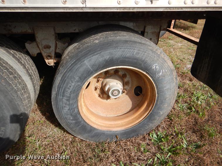 image for item DF1991 1986 Wabash FRD-102 dry van trailer
