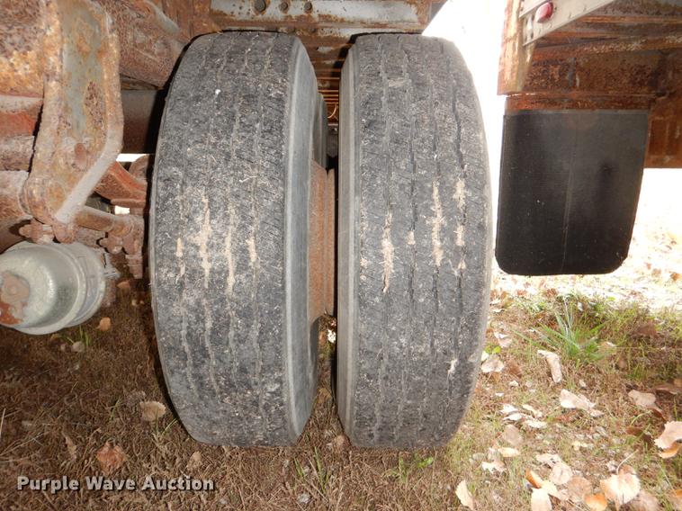 image for item DF1997 1986 Great Dane 744TL dry van trailer