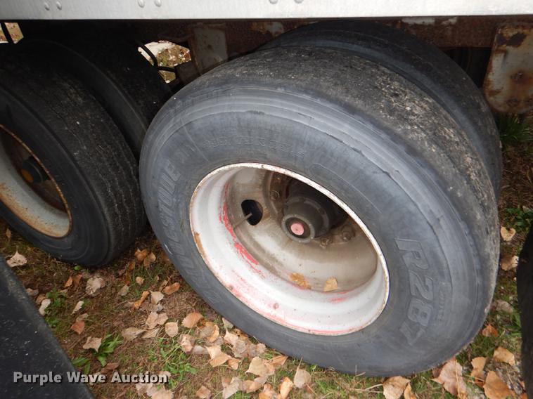 image for item DF1997 1986 Great Dane 744TL dry van trailer