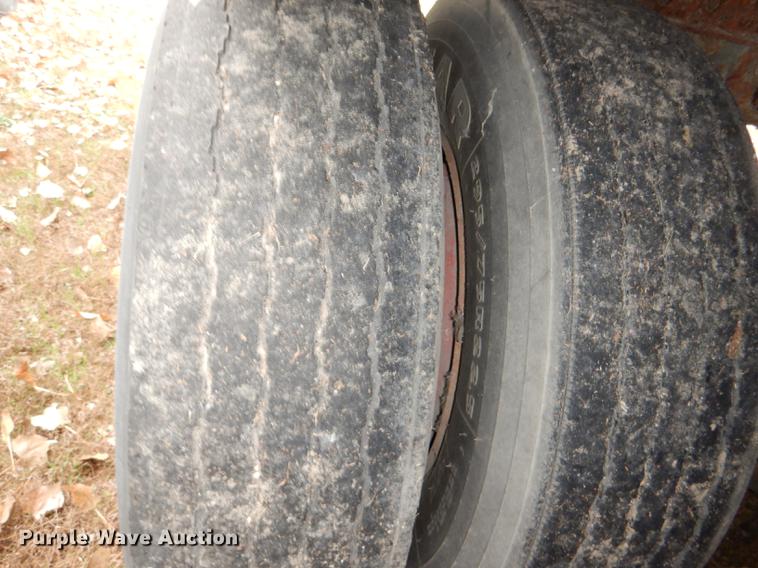 image for item DF1997 1986 Great Dane 744TL dry van trailer