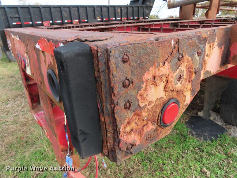 image for item DN9170 2004 Great Dane flatbed trailer