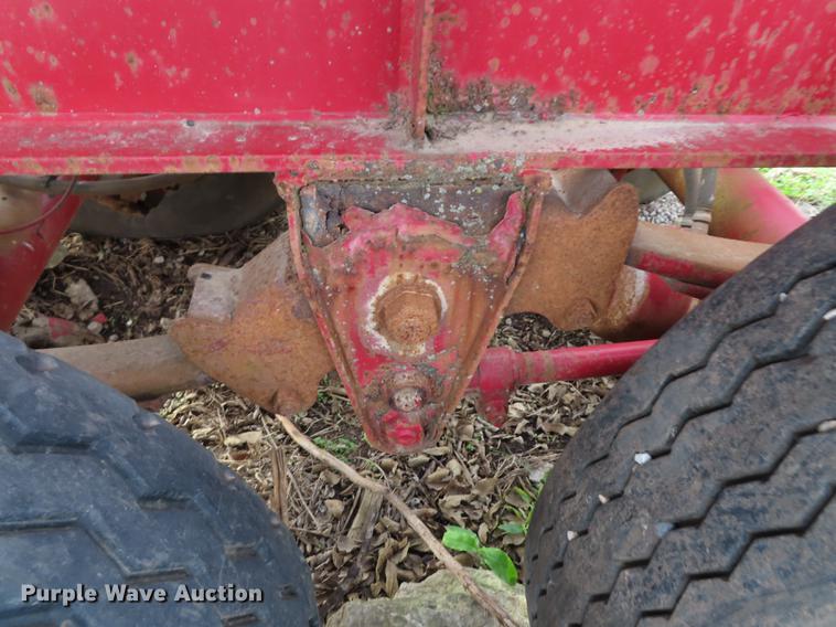 image for item DN9170 2004 Great Dane flatbed trailer