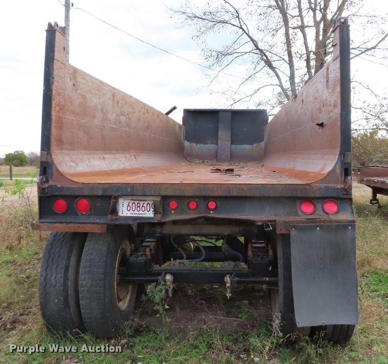 image for item DN9171 1985 Hobbs end dump trailer