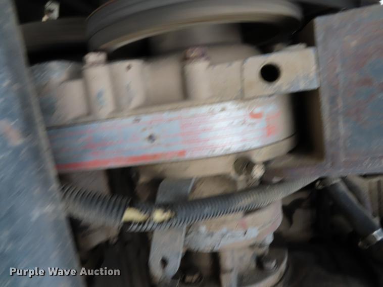 image for item DN9175 1989 Peterbilt 379 semi truck