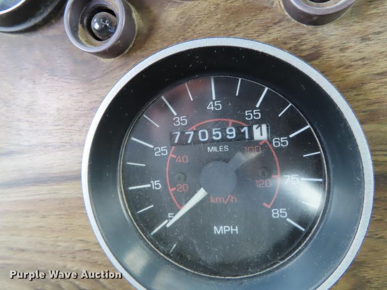 image for item DN9176 1993 Western Star 4900 semi truck