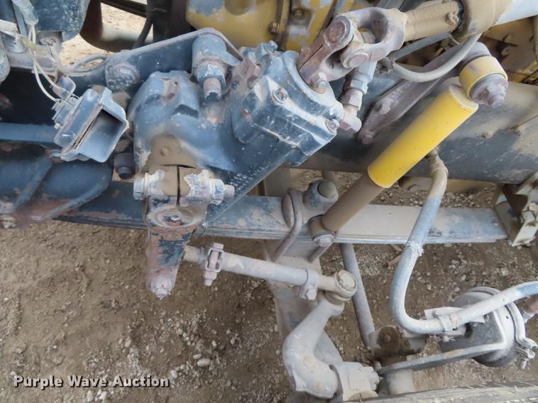 image for item DN9176 1993 Western Star 4900 semi truck