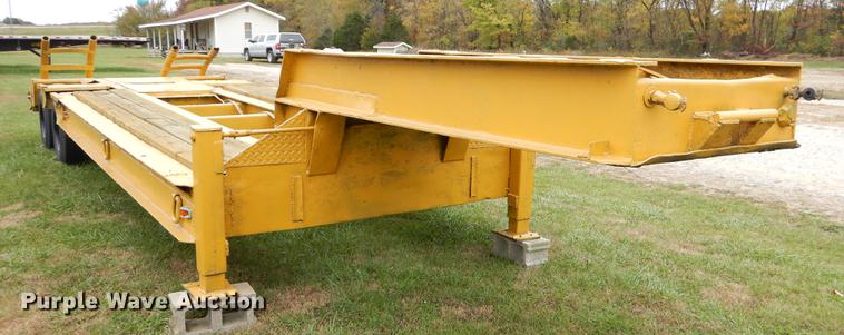 image for item EW9538 1985 shop built equipment trailer