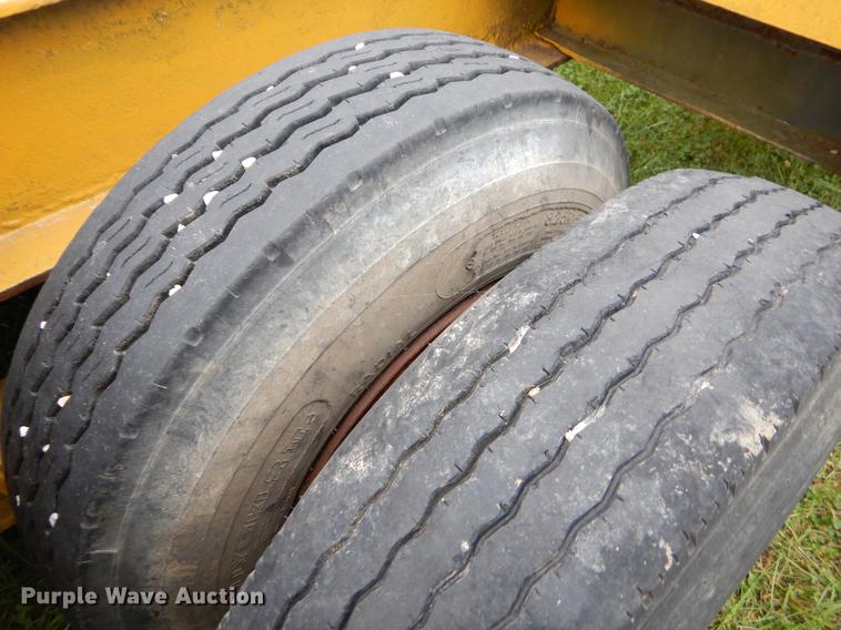 image for item EW9538 1985 shop built equipment trailer