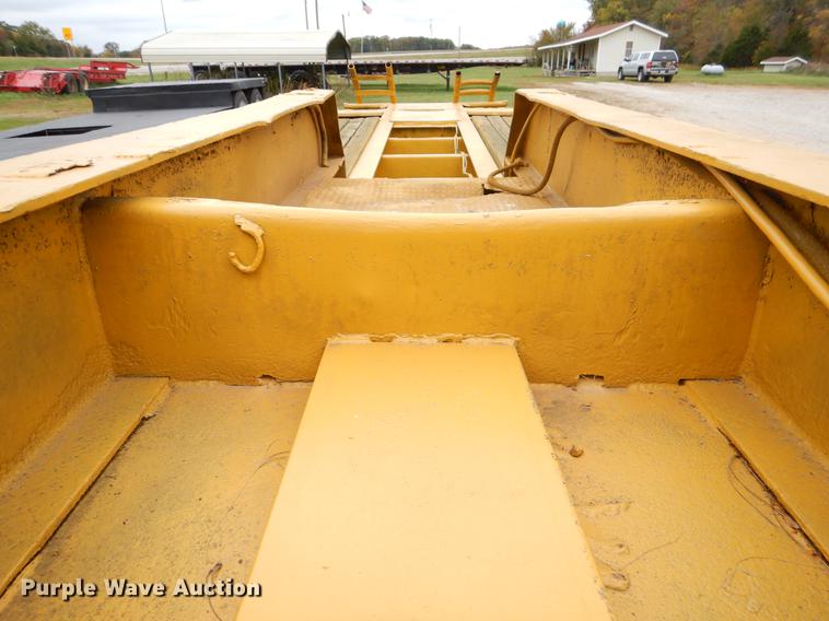 image for item EW9538 1985 shop built equipment trailer