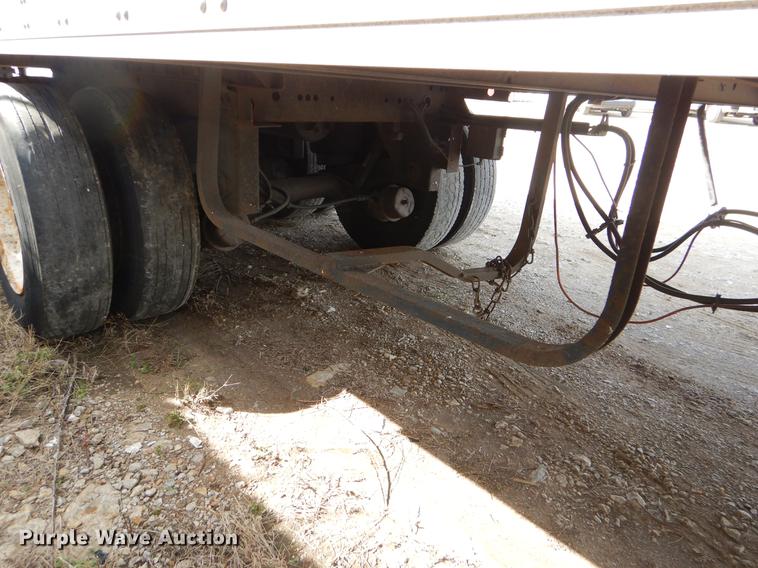 image for item EW9543 2005 Utility 300R refrigerated van trailer