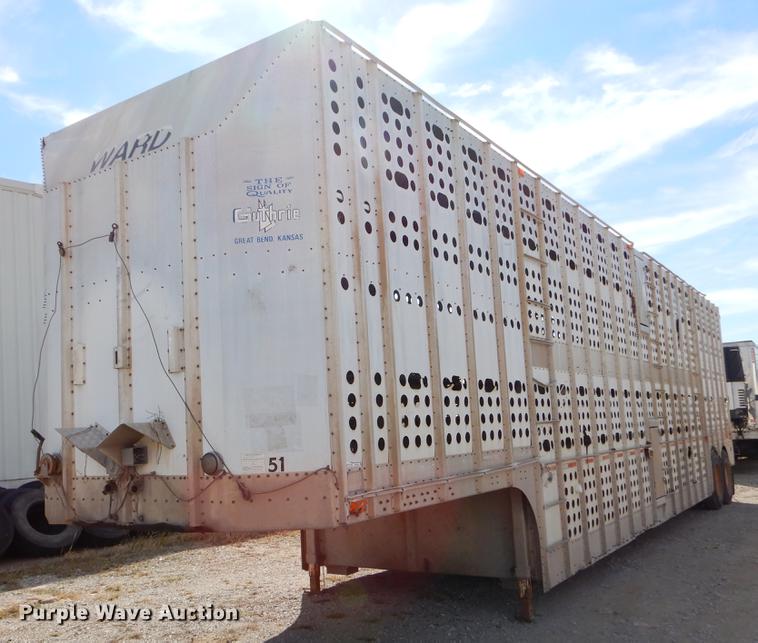 image for item EW9544 1996 Guthrie livestock trailer