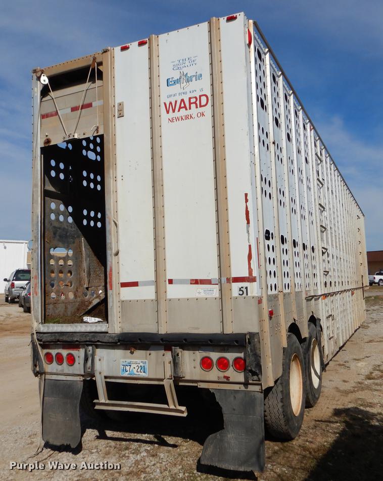 image for item EW9544 1996 Guthrie livestock trailer