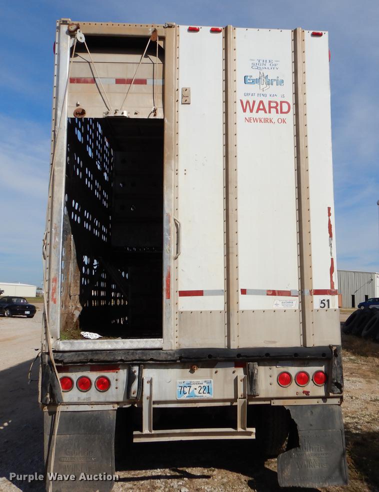 image for item EW9544 1996 Guthrie livestock trailer