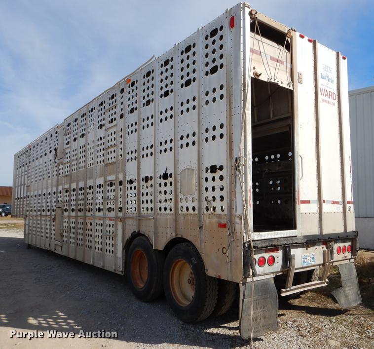 image for item EW9544 1996 Guthrie livestock trailer
